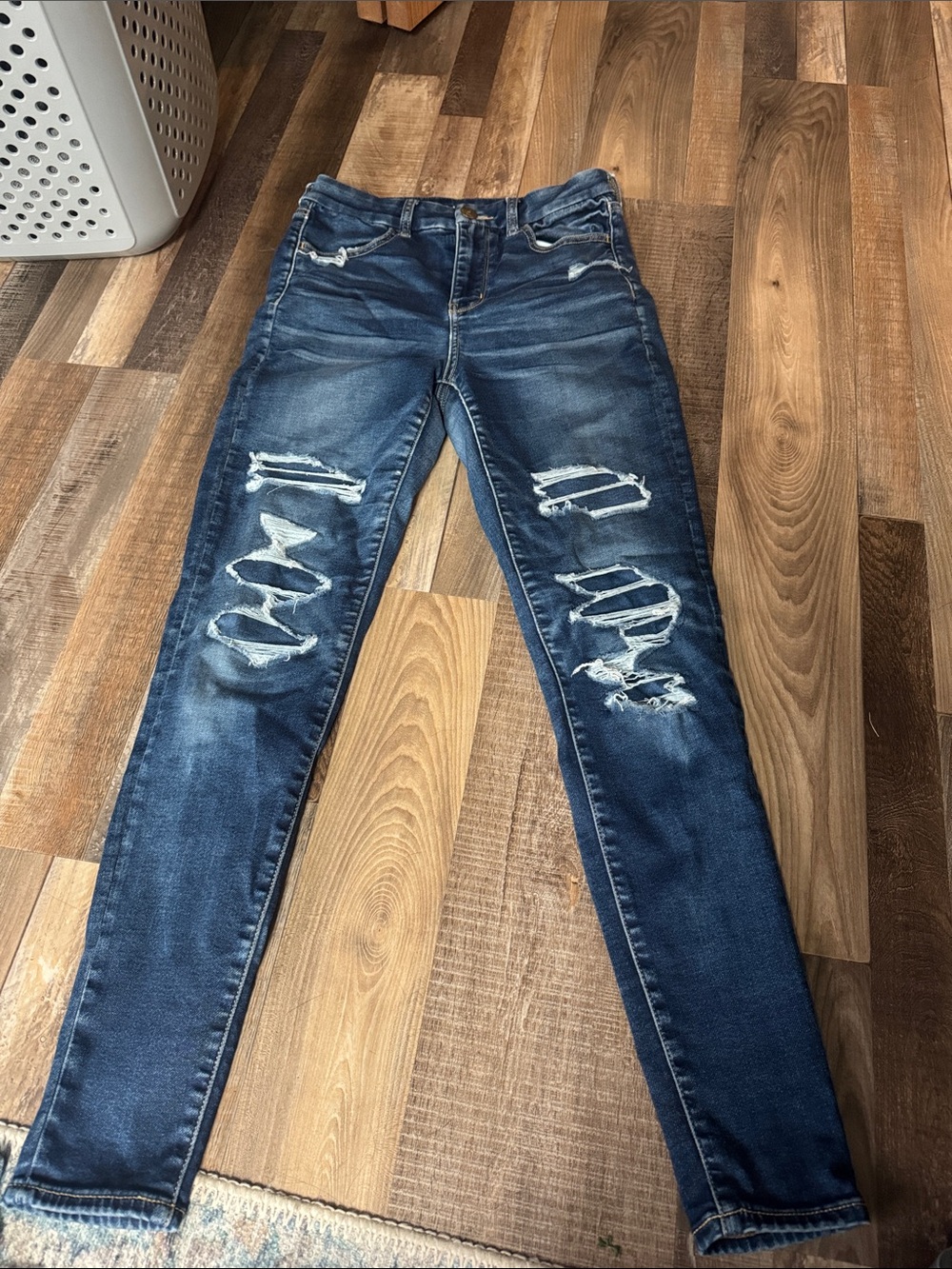 Dark Blue Distressed Women’s Skinny Jeans